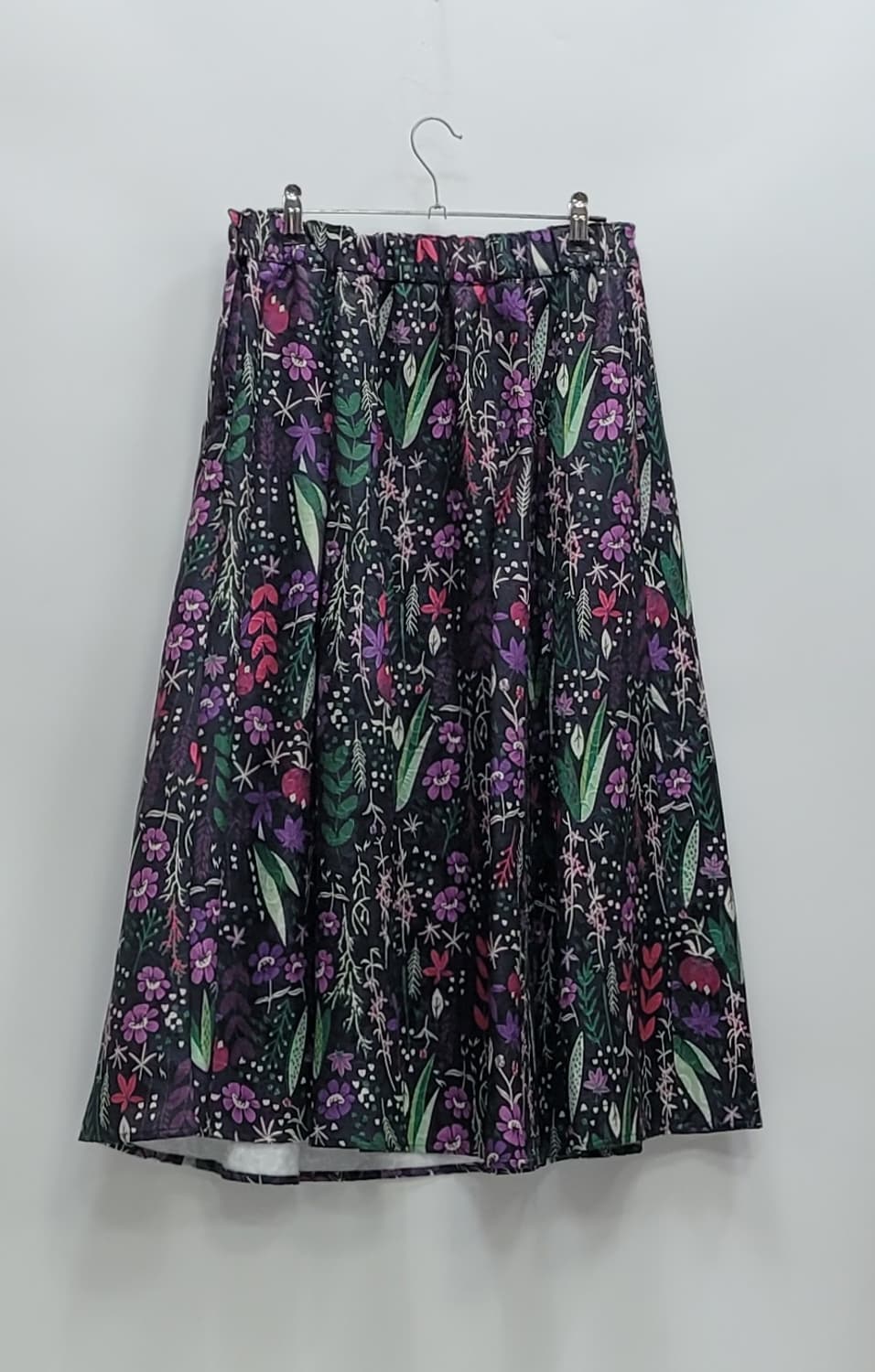 ANNA SUI 안나수이 24SS 플라워 뒷밴딩 스커트 / 여 77  상품이미지2