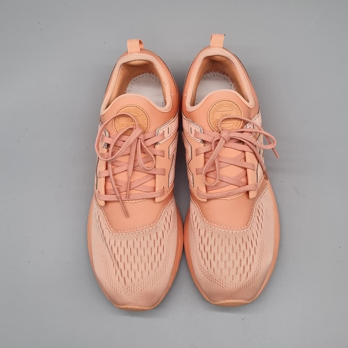 뉴발란스 247 여성운동화240  상품이미지2