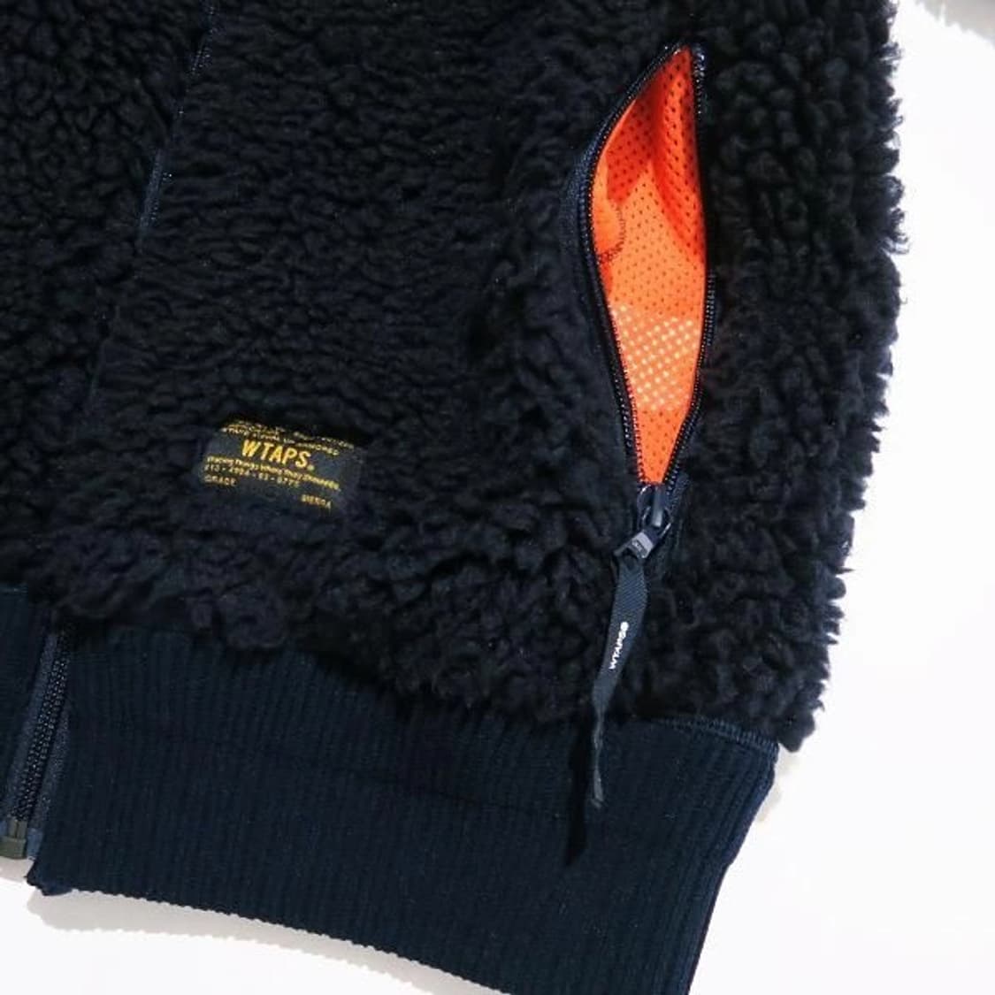 더블탭스 폴라 보아 플리스 재킷 상품이미지8