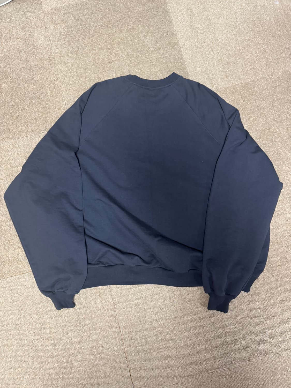 바퀘라 슈퍼오버핏 맨투맨 팝니다 상품이미지3