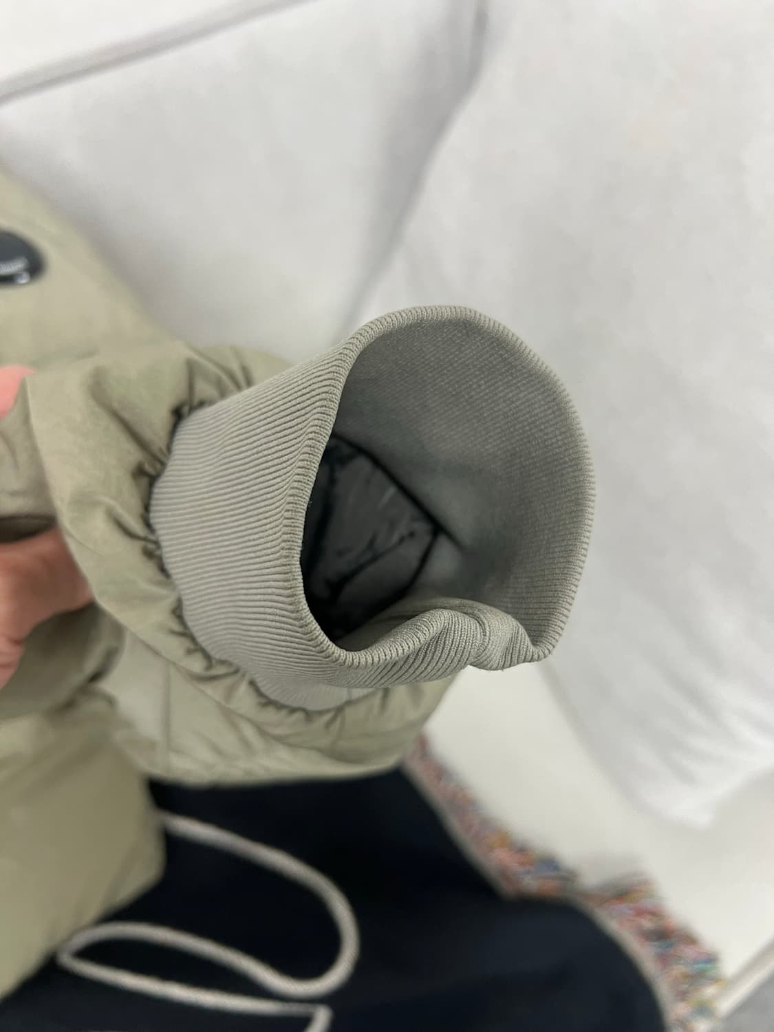 cp컴퍼니 패딩(급처) 상품이미지2