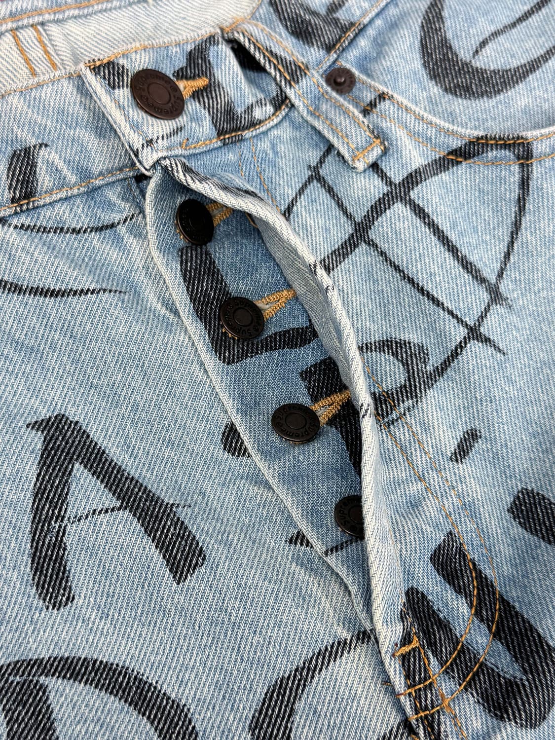 슈프림 블랙 아크 레귤러 진 블루 상품이미지4