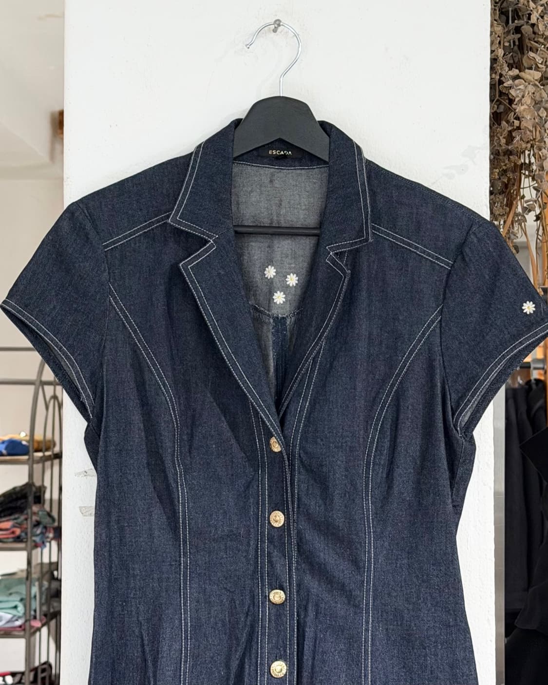 에스카다 진청 데이지 자수 데님 하프 슬리브 셔츠 상품이미지4