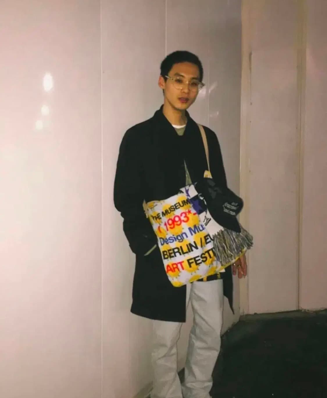 더뮤지엄비지터 플라워 토트백 상품이미지2