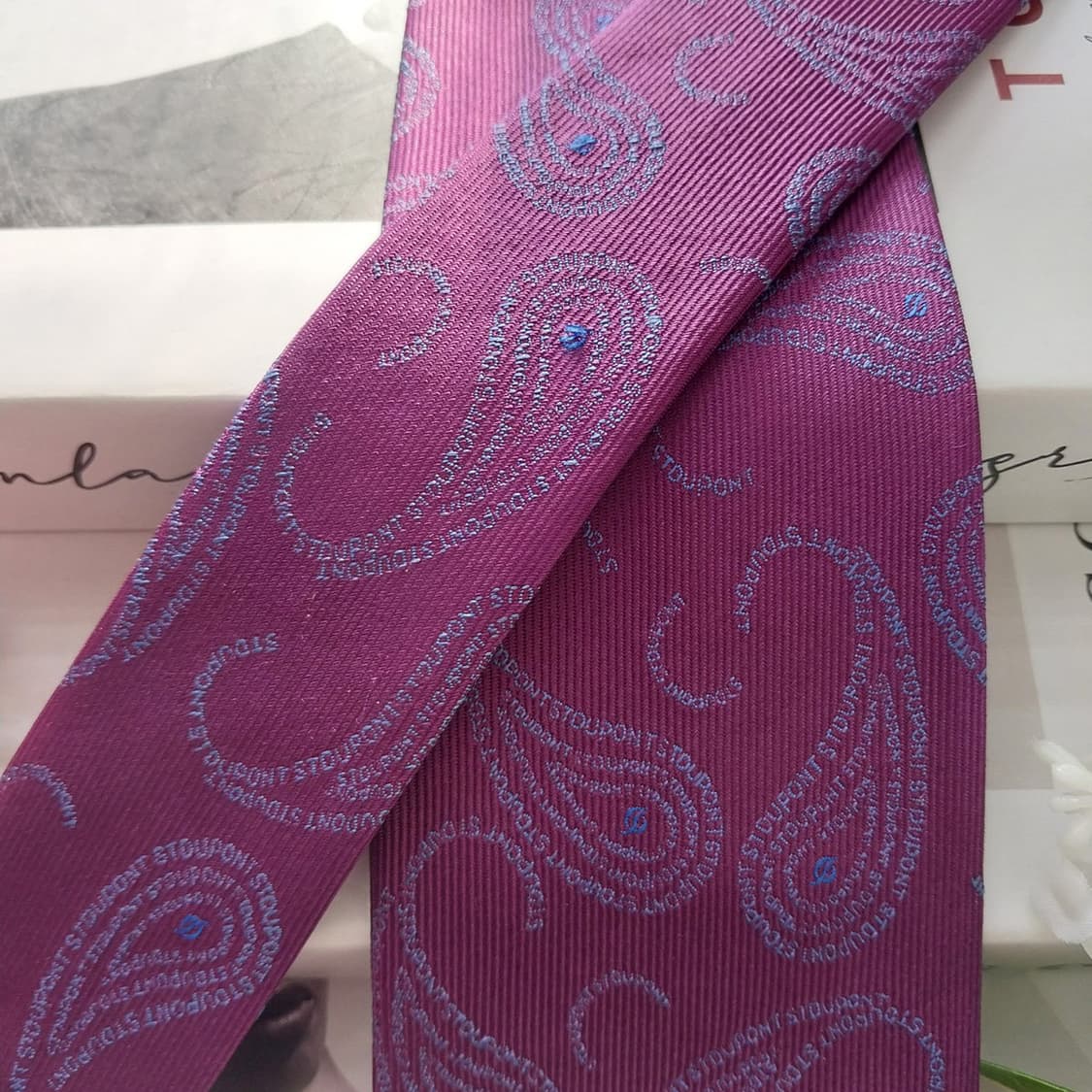 듀퐁 실크 퍼플 페이즐리 넥타이 8.1cm A+등급 K2157
 상품이미지4