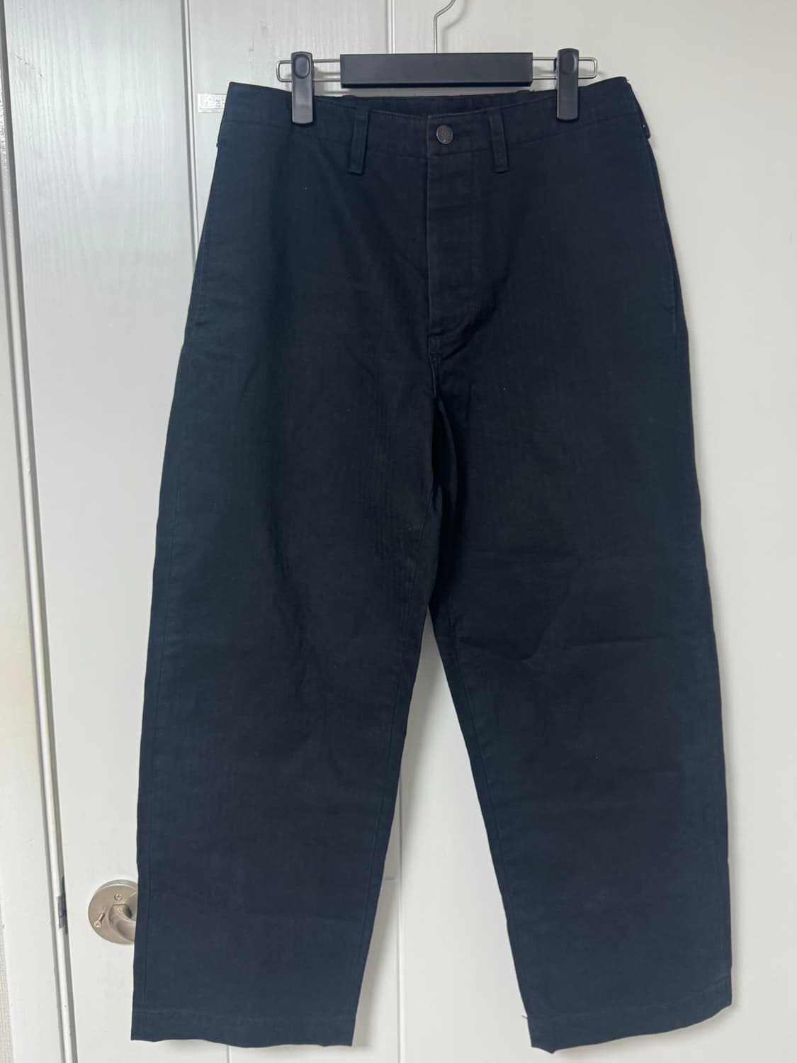 슈프림 치노 팬츠 상품이미지1