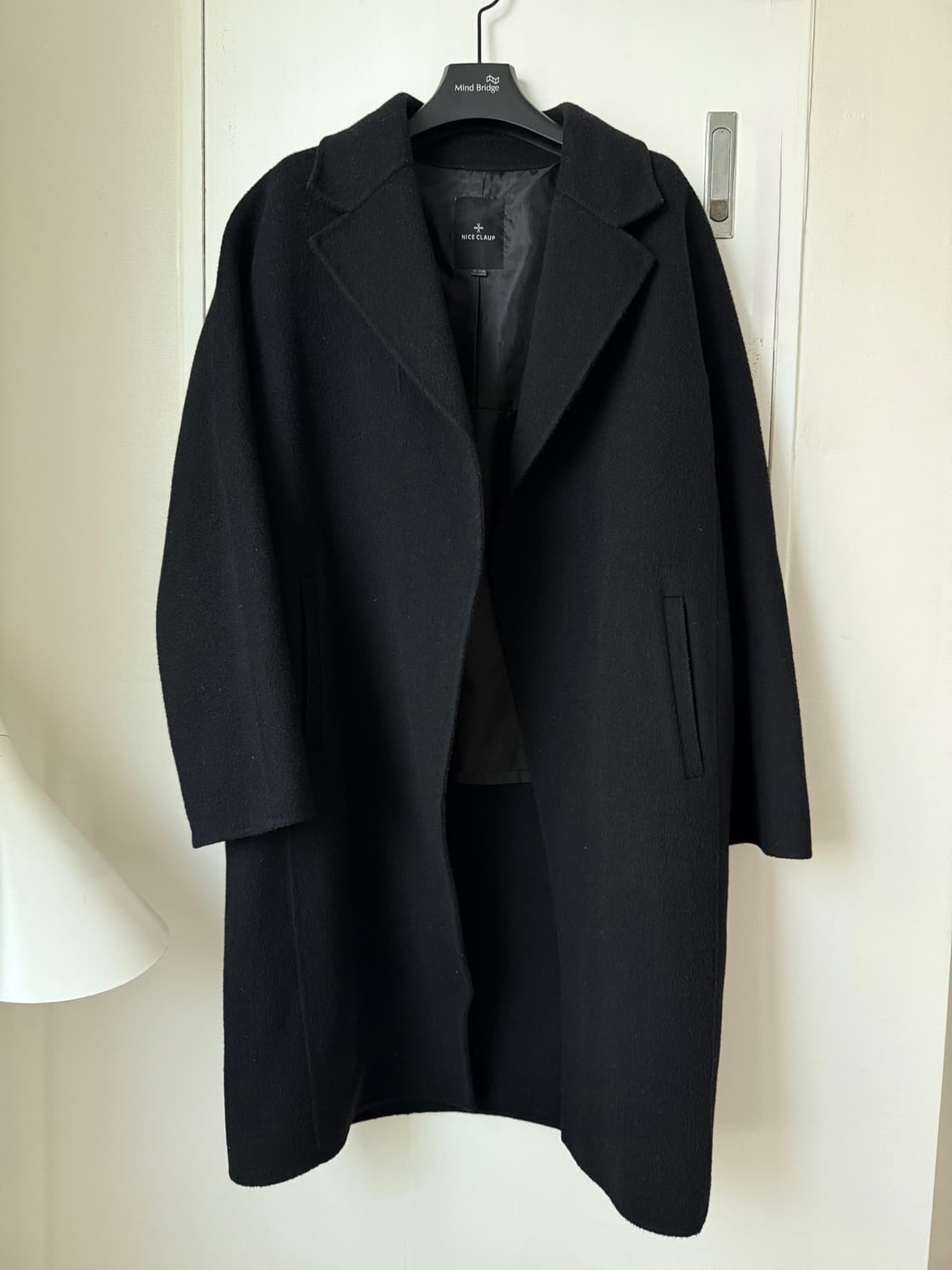 나이스클랍 고급 블랙 롱코트 상품이미지1