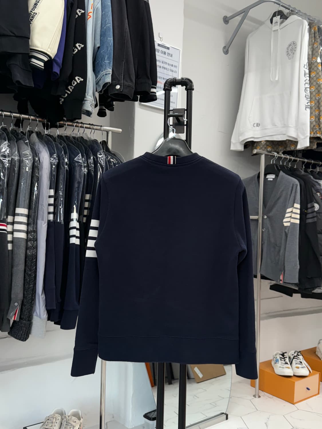 [3] 톰브라운 사선완장 맨투맨 상품이미지2