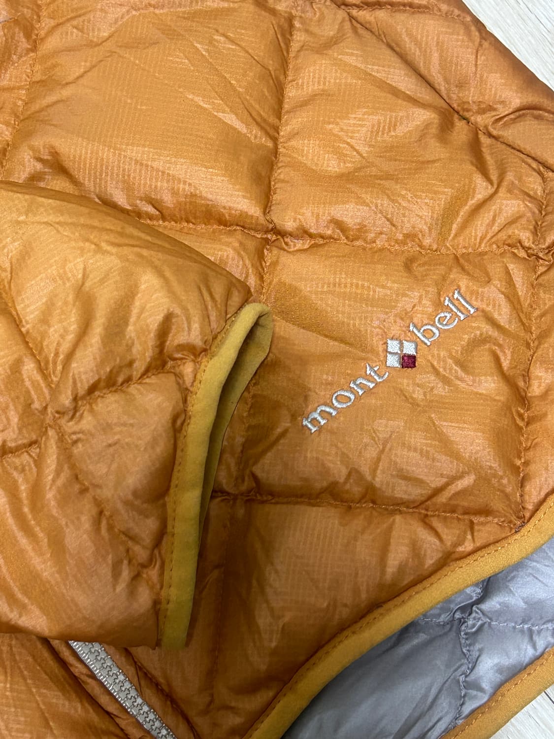 Montbell 경량패딩 상품이미지2