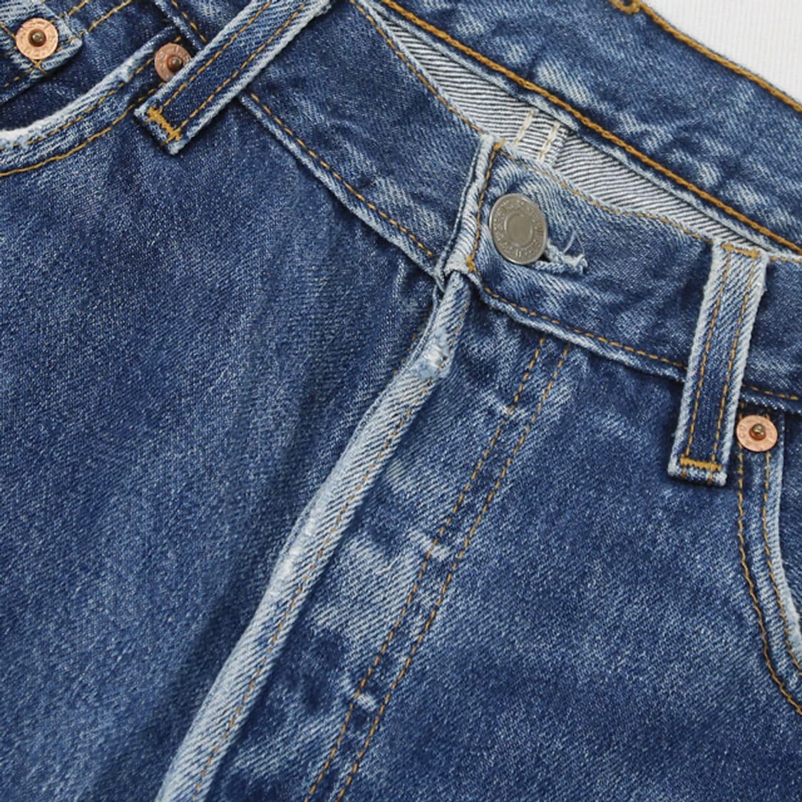 (착용컷) 리바이스 501 (남성용 31) 상품이미지5