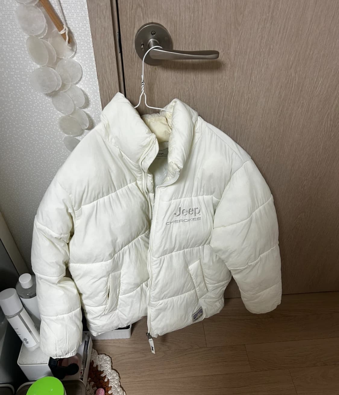 지프 흰색 패딩 상품이미지1