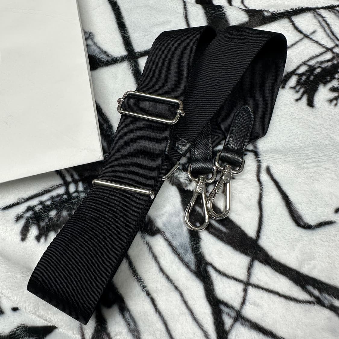 풀구성)프라다 리에디션 2005 리나일론 호보백 상품이미지10