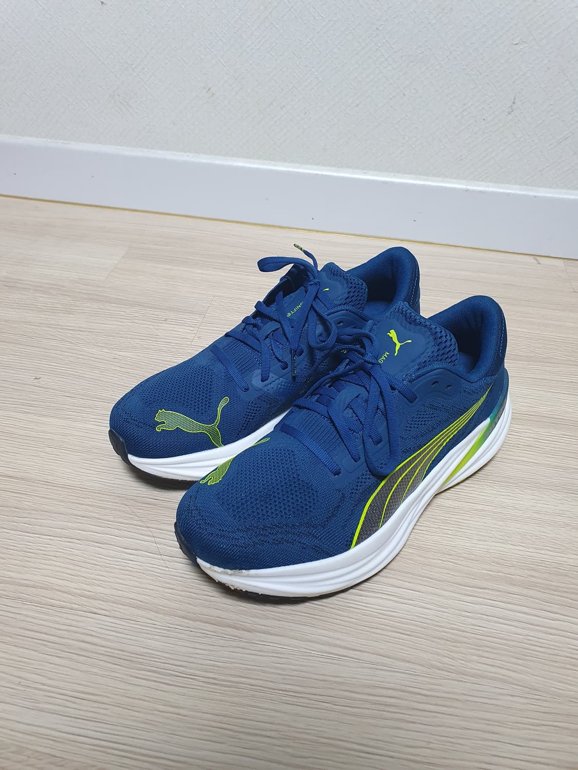 푸마 매그니파이 나이트로2 러닝화 275 상품이미지4