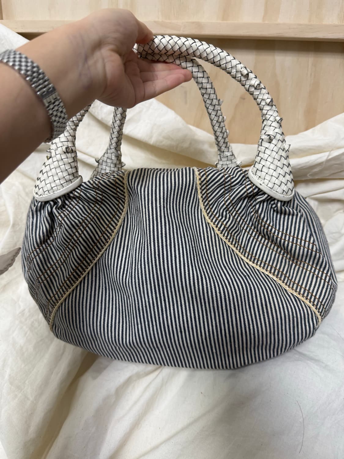 펜디 스파이 백  상품이미지3