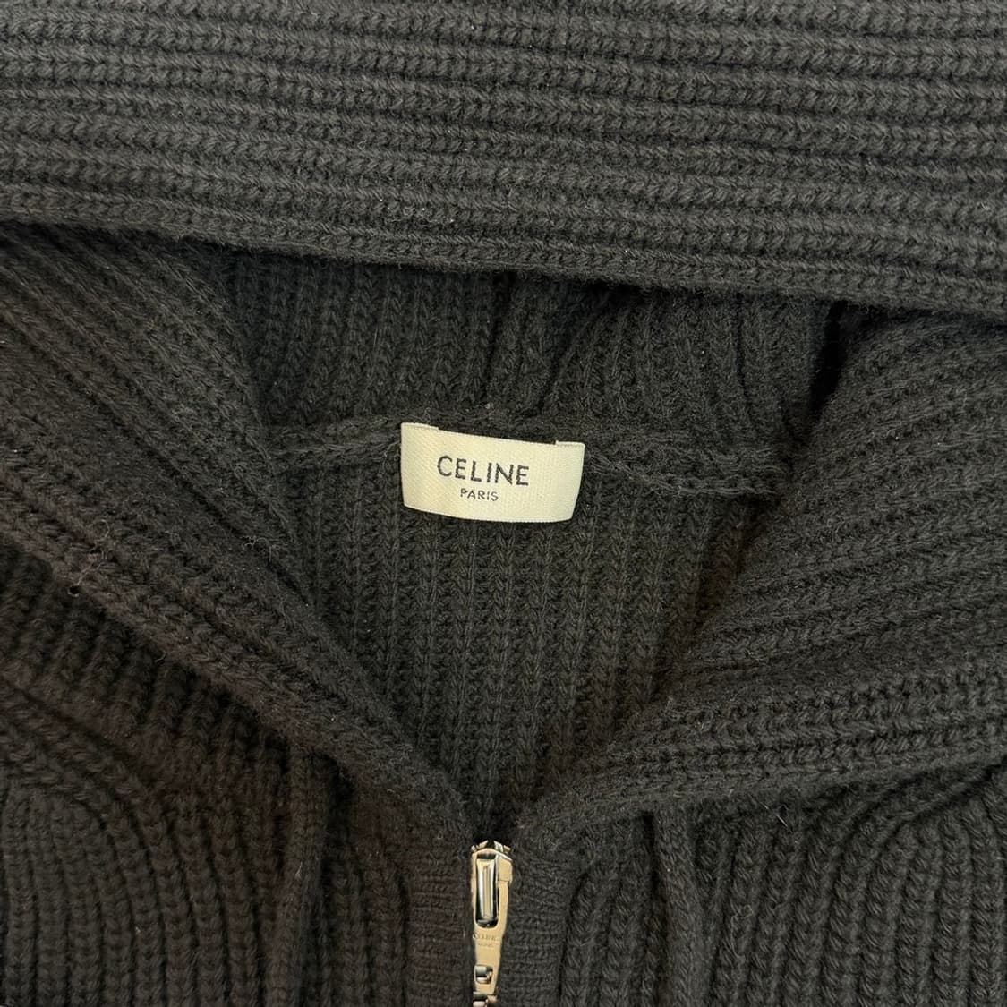 [리오브] 셀린느 트리오페 리브드 울 빅 로고 니트 후드집업 상품이미지4