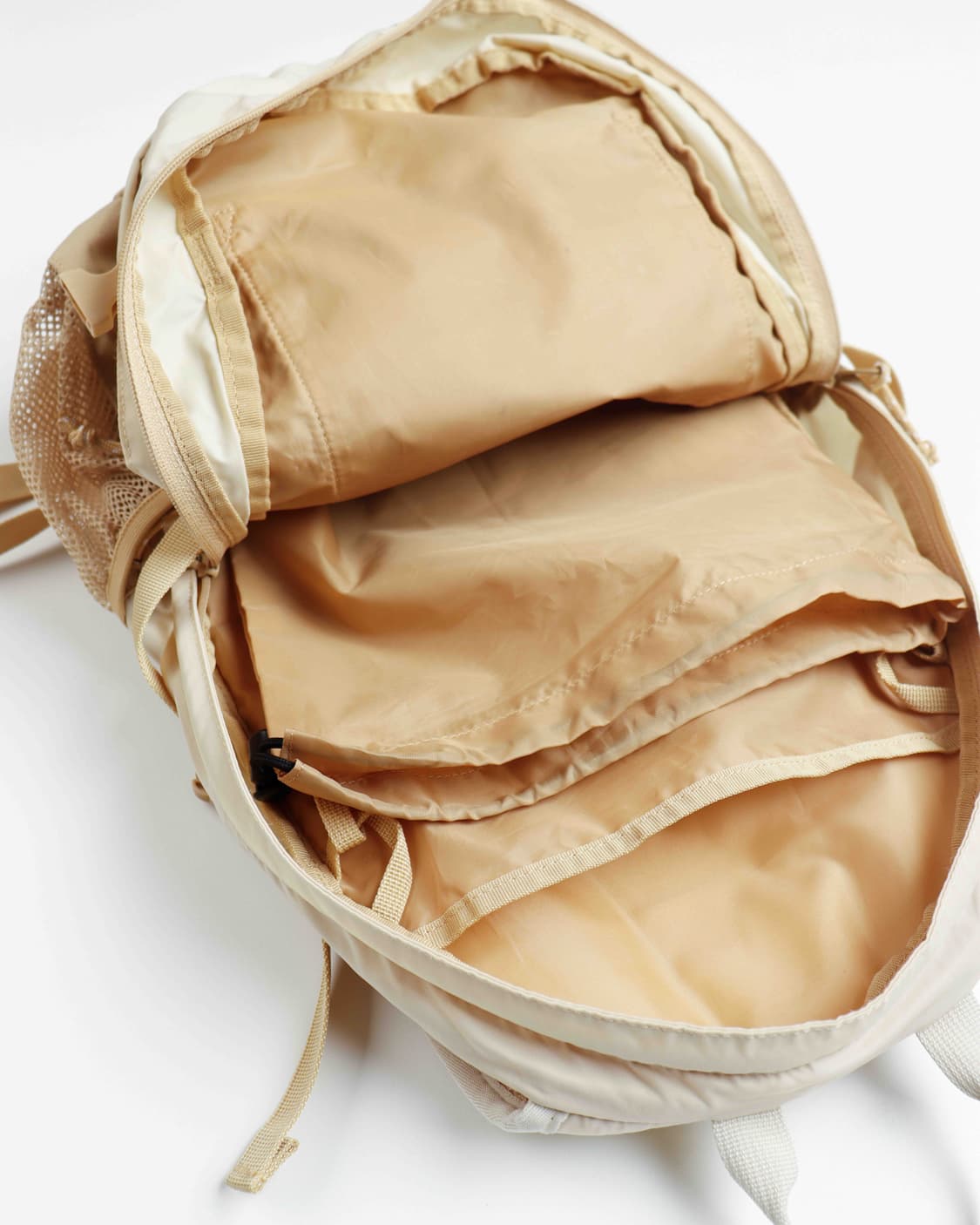 [Coleman] 샌드 베이지 나일론 백팩 상품이미지3