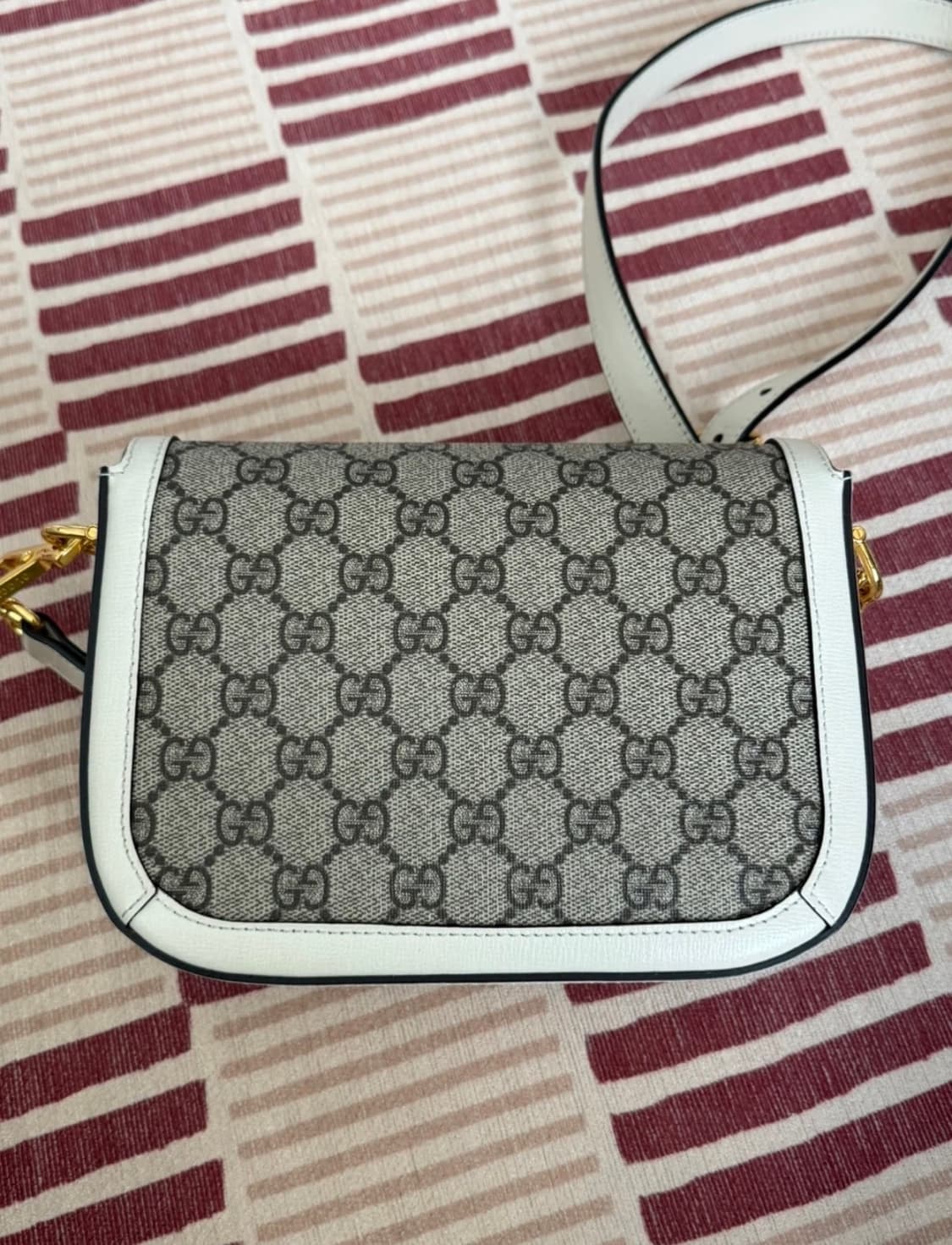 구찌 홀스빗 1955 미니 화이트 상품이미지4