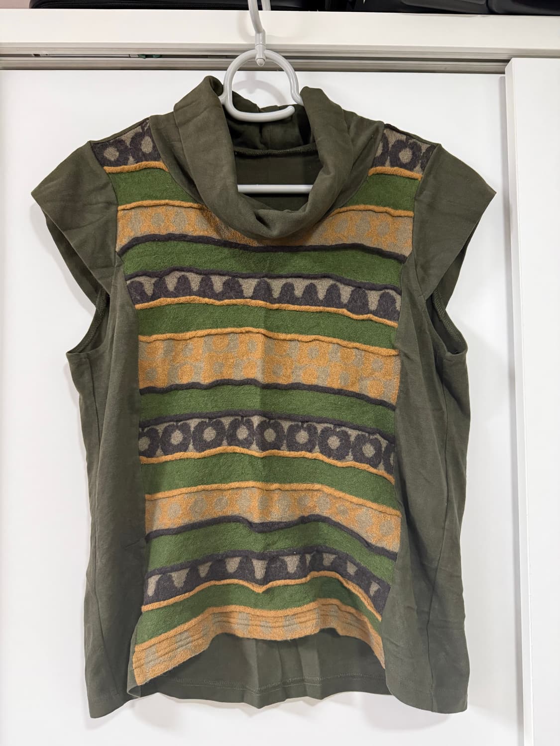 Khaki knit vest 상품이미지1