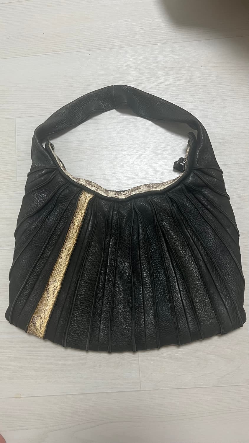 빈티지 리얼 레더백 상품이미지1