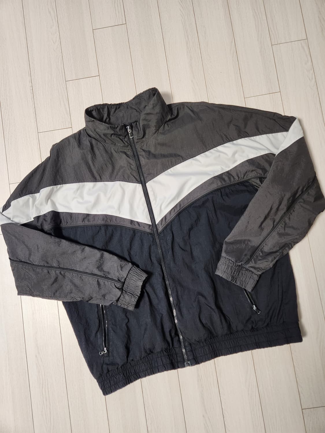 언더아머 UA 우븐 바람막이 집업 재킷1373186 사이즈105(xl)
 상품이미지1