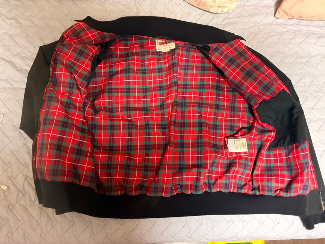 바라쿠타 g9  다크네이비 팝니다 44사이즈 상품이미지3