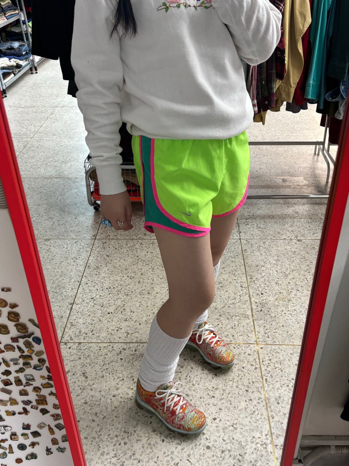 Vintage Nike Running Shorts Neon 상품이미지4