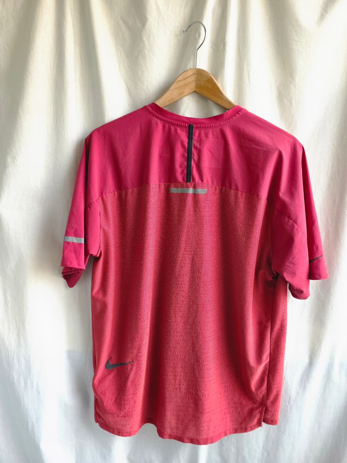 나이키 테크 팩 하이브리드 숏슬리브 티 XL 상품이미지4