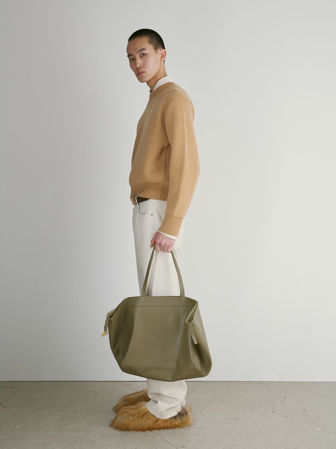 [할인] 렉토 24F/W 컴팩트 라운드 넥 스웨터 니트 카메라 상품이미지4