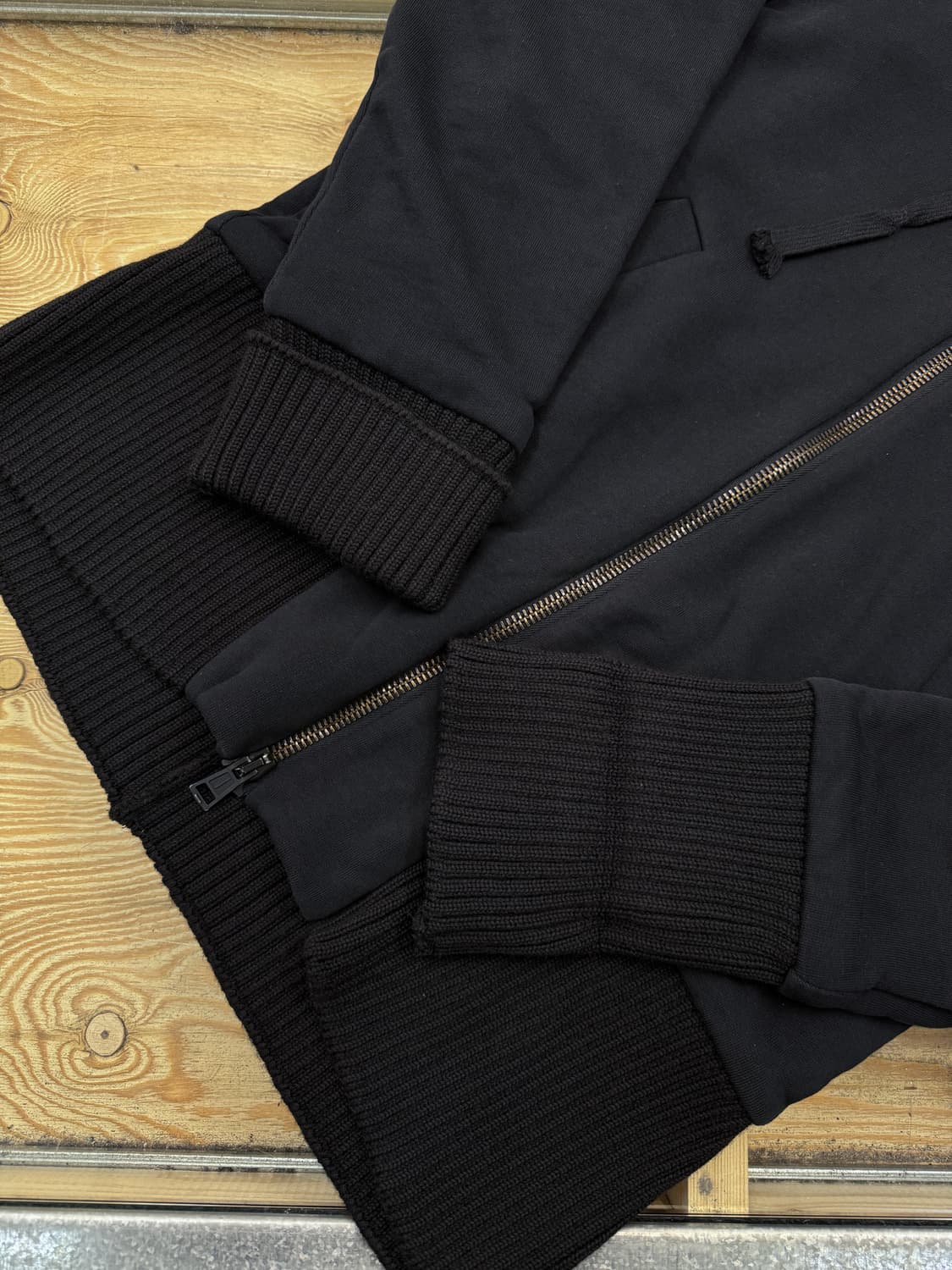 앤 드뮐미스터 15F/W 투웨이 집 후디 상품이미지4