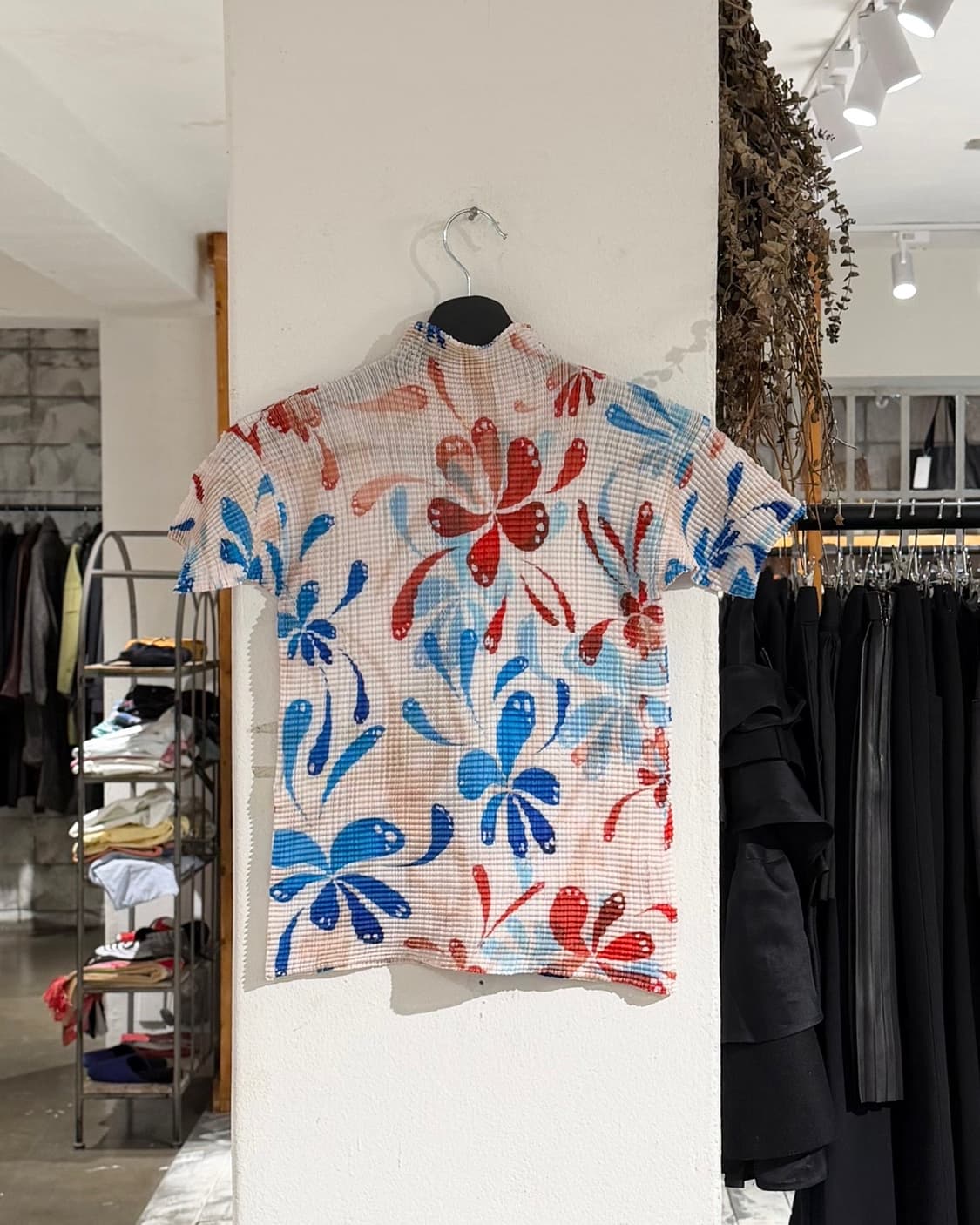 이세이 미야케 페테 플리츠 프린팅 하프 티셔츠 상품이미지6