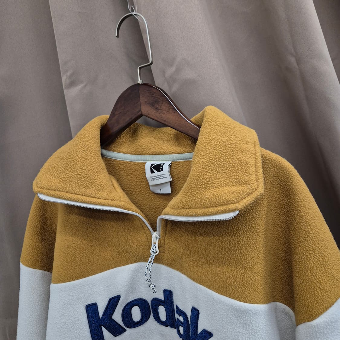 코닥 어패럴 에센셜 폴리스 반집업 맨투맨 S 상품이미지4