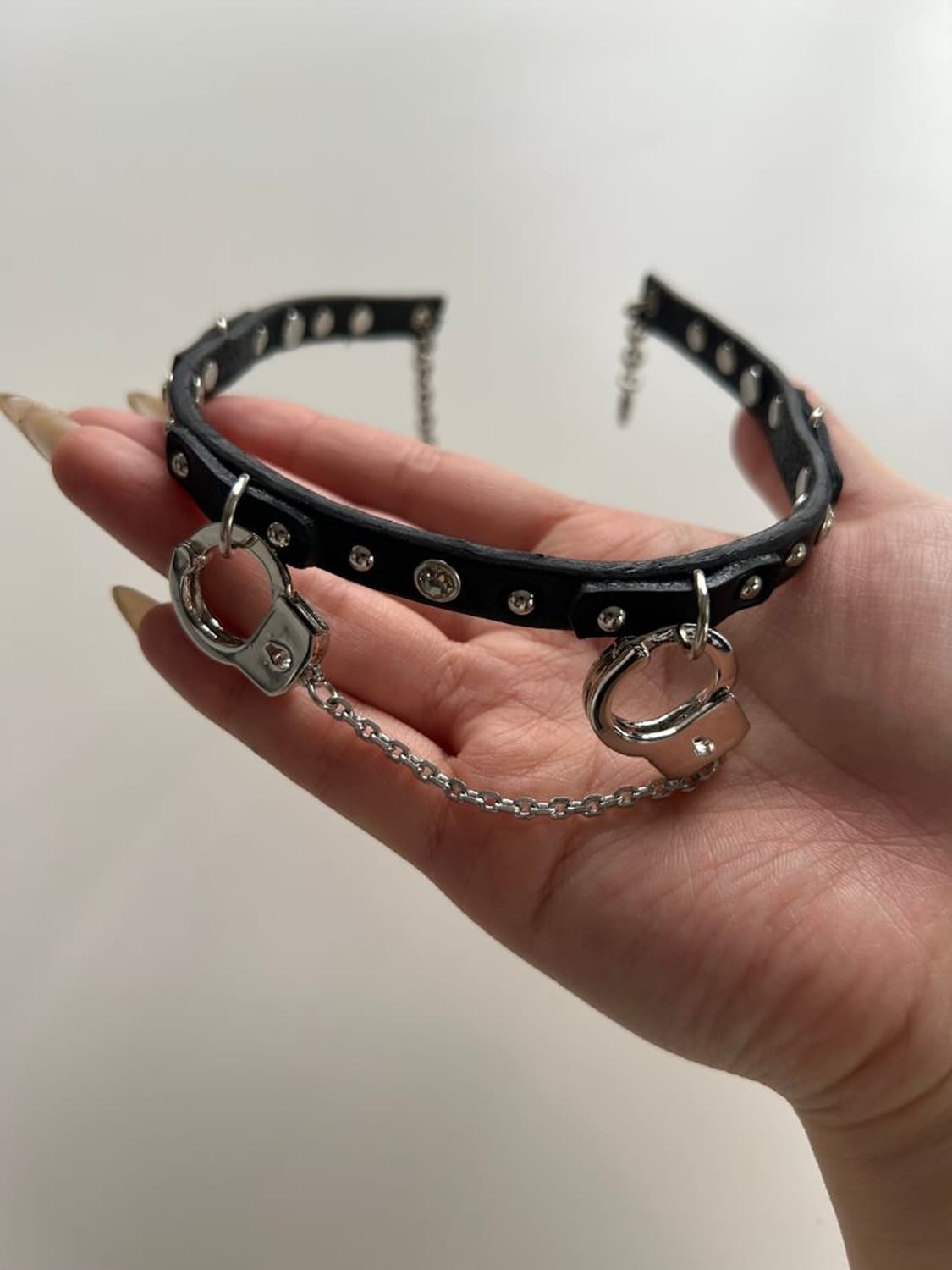 HANDCUFFS LEATHER NECK CHOCKER 수갑 가죽 목걸이 상품이미지2