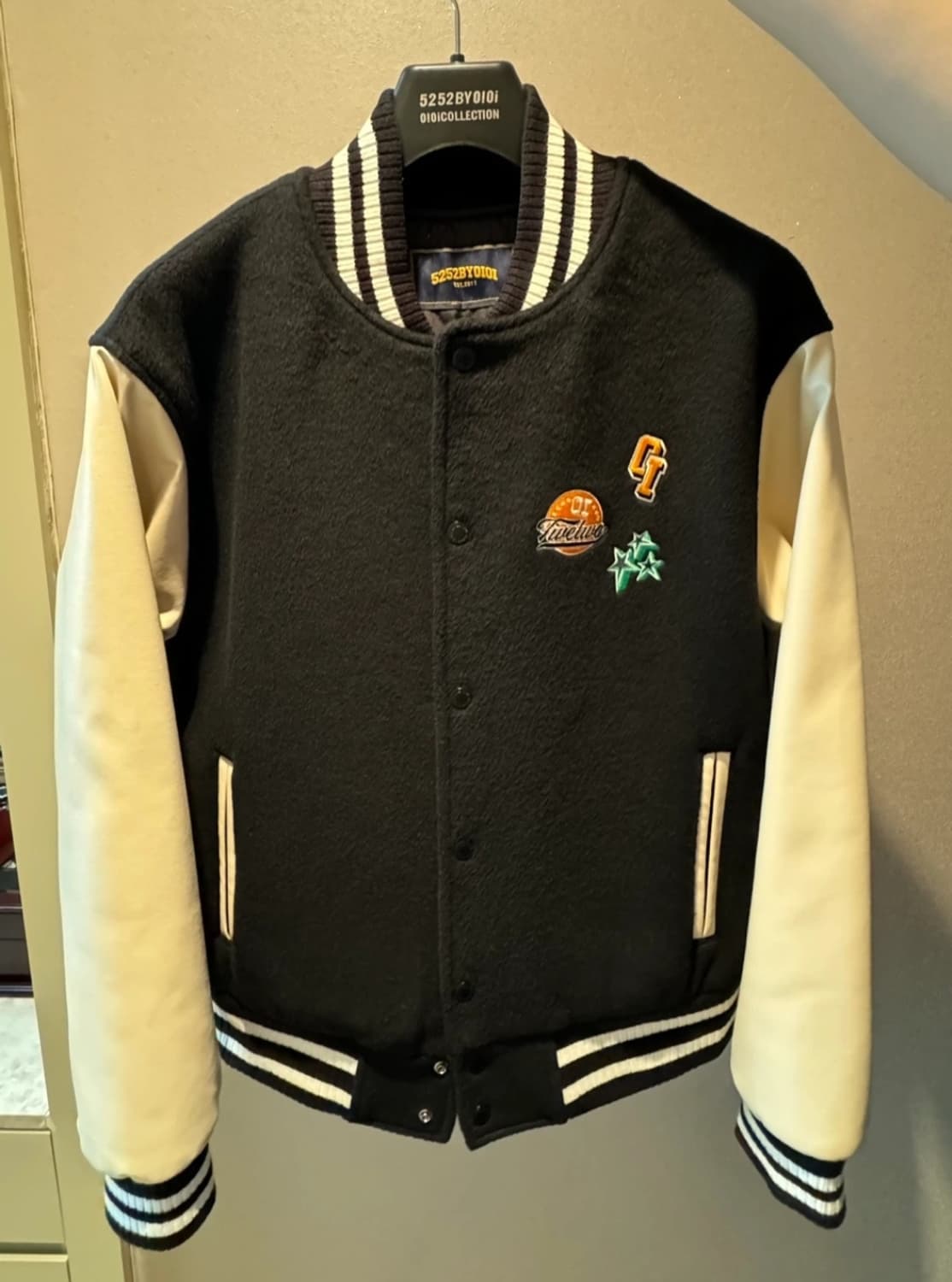 oioi 바시티자켓 상품이미지1