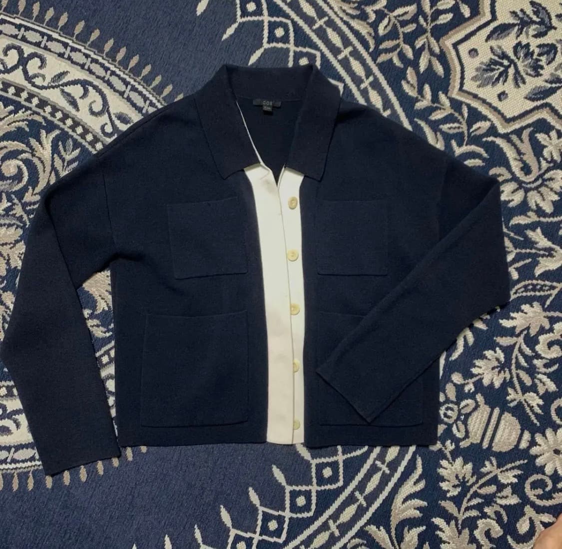 COS 투톤 가디건 상품이미지1