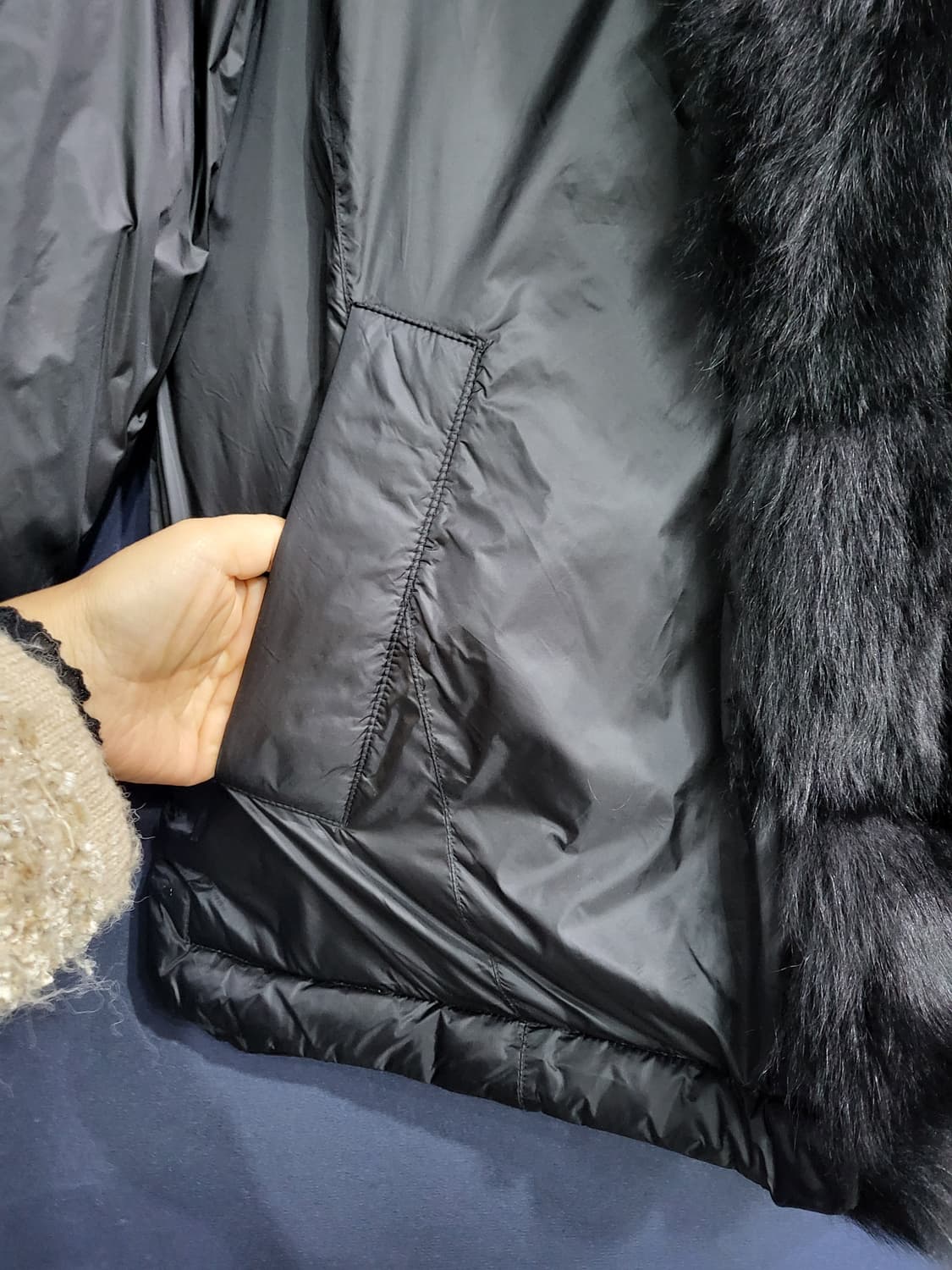 지 스튜디오 사가폭스 구스다운패딩 상품이미지4