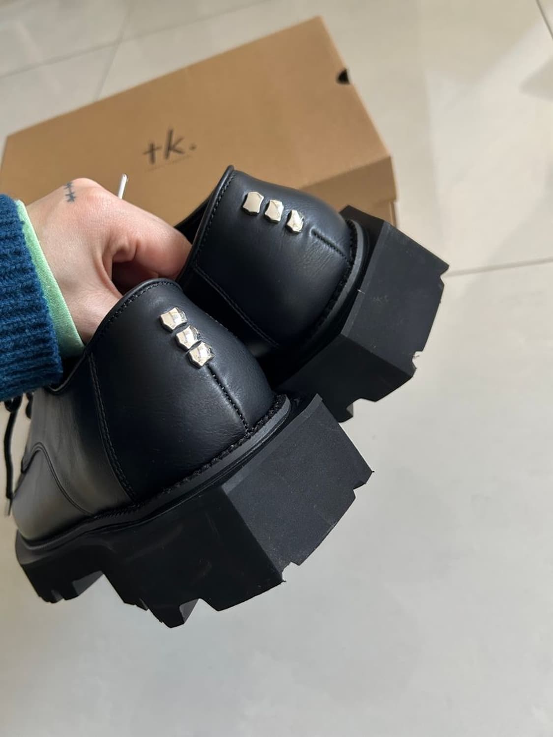 STUDS SQUARE SHOES 스터드 스퀘어 슈즈 상품이미지4