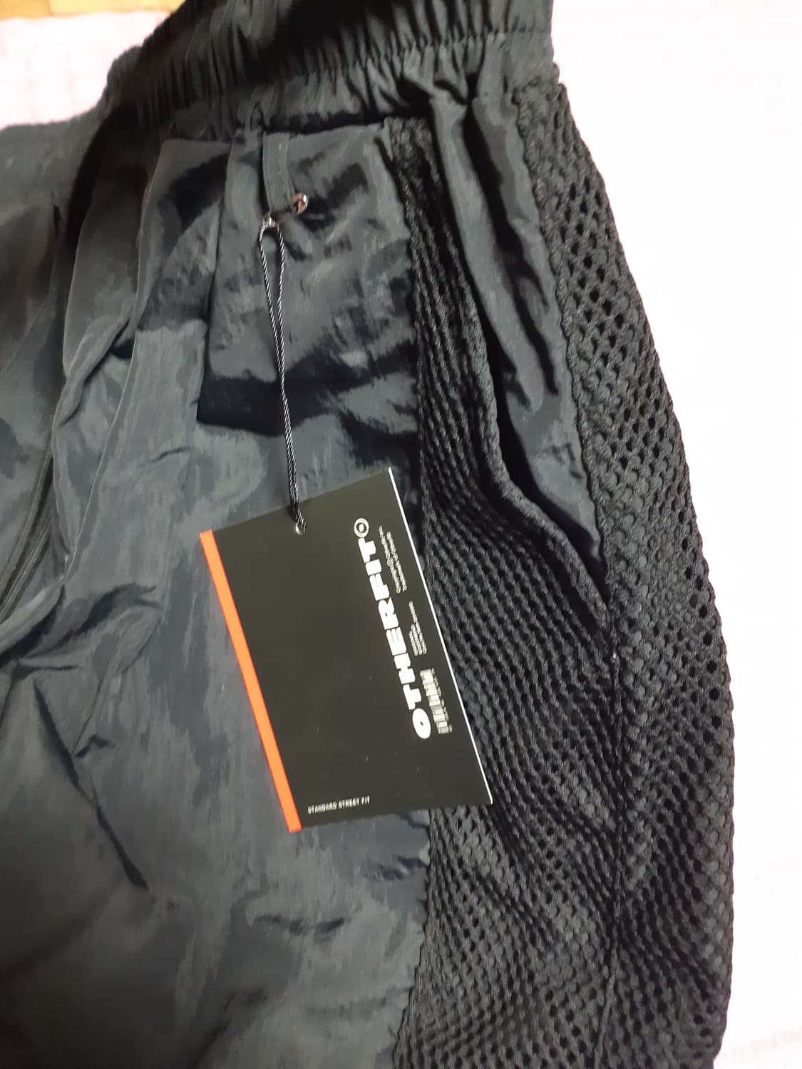 아더피츠 메쉬 버뮤다 반바지 상품이미지4