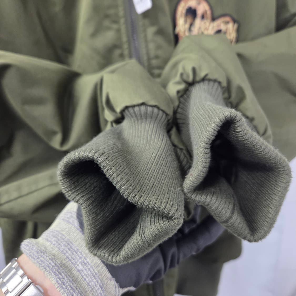 여 44 게스  A급 루즈핏 레오파드 후드 패딩 봄버자켓 상품이미지3