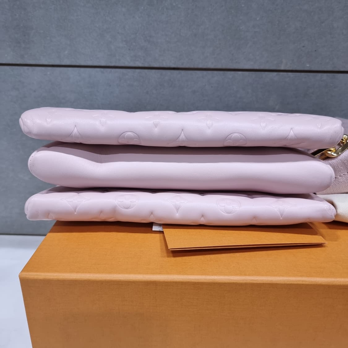 검수가능 루이비통 쿠상 PM 핑크 상품이미지6