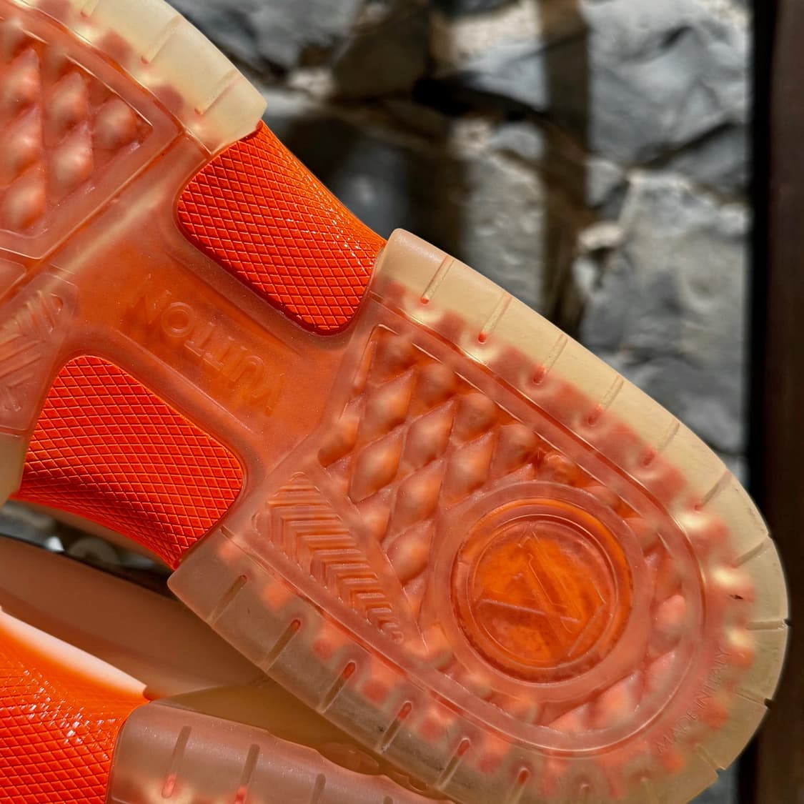 루이비통 버질 VIRGIL x LOUIS VUITTON  x LUCIEN 상품이미지10