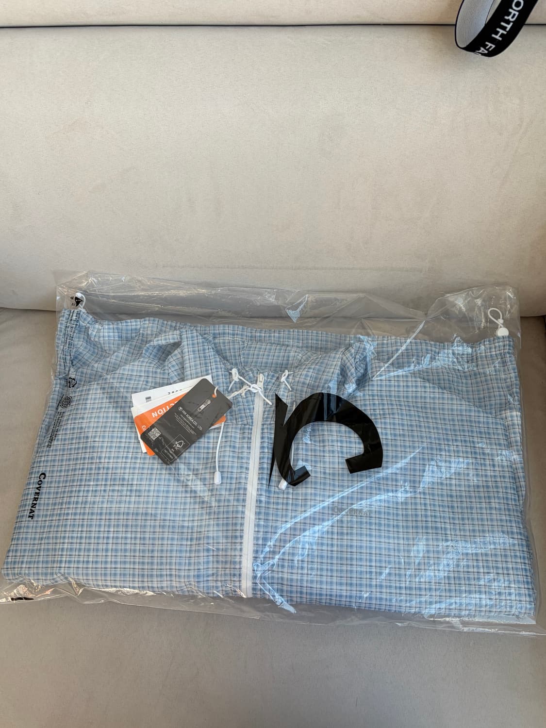 커버낫 경량 윈드브레이커 스카이블루 미듐 (새상품)  상품이미지2