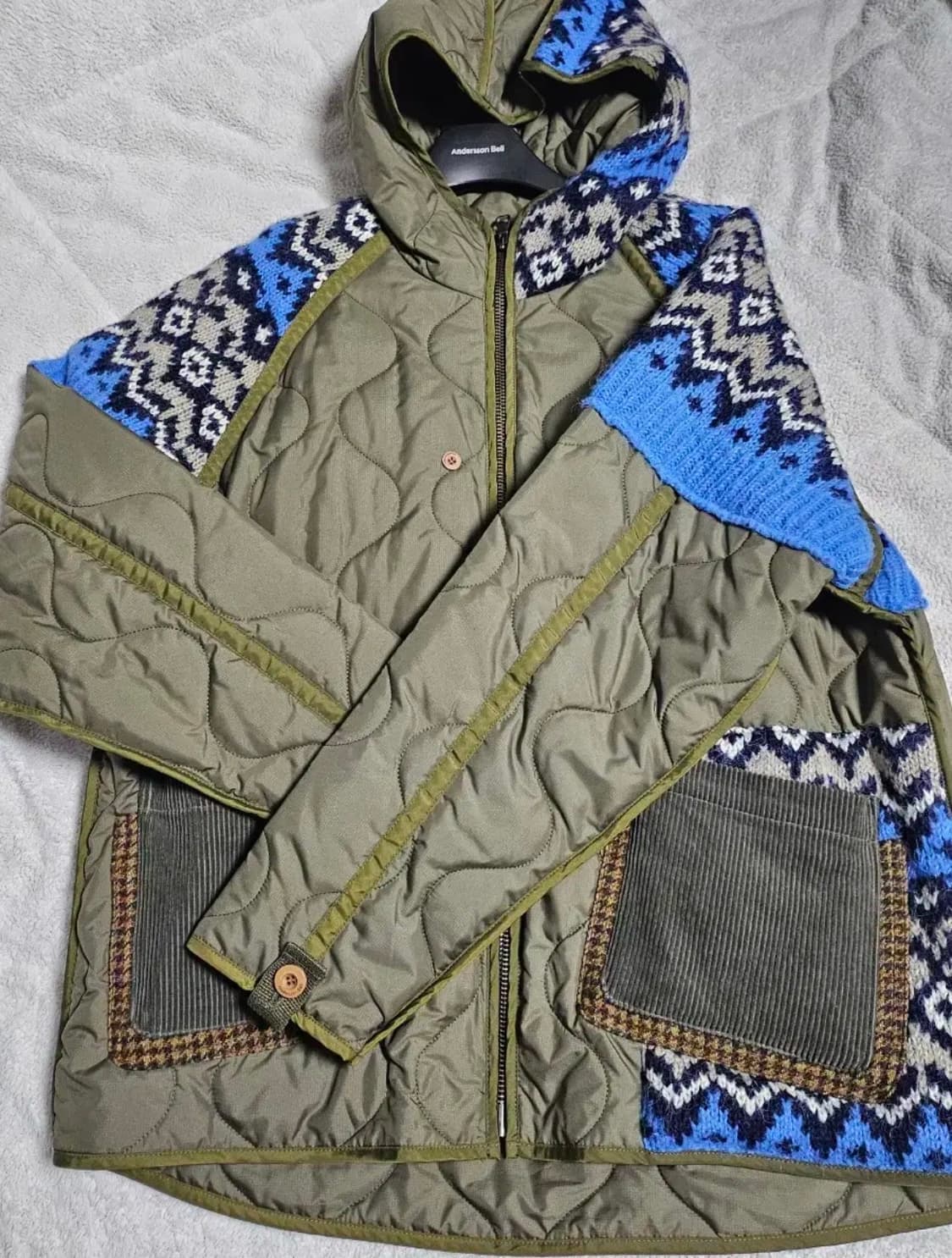 앤더슨벨 퀄티드 후드 자켓 카키 상품이미지1