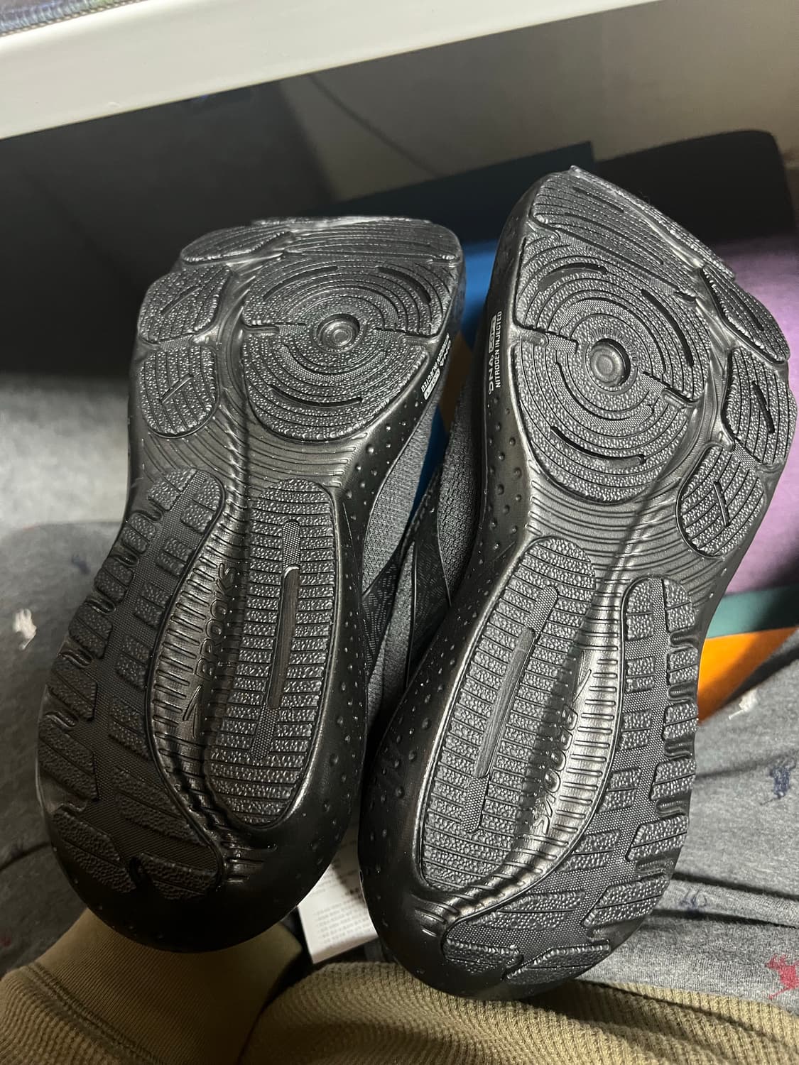 브룩스 글리세린21 남자 250 D 상품이미지2