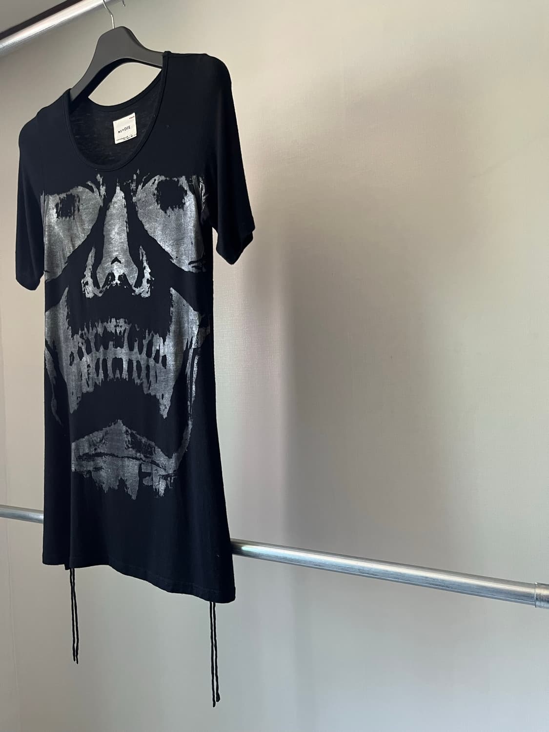 HN+DIE Lamé Coated Rayon Drape Cutsew 상품이미지3