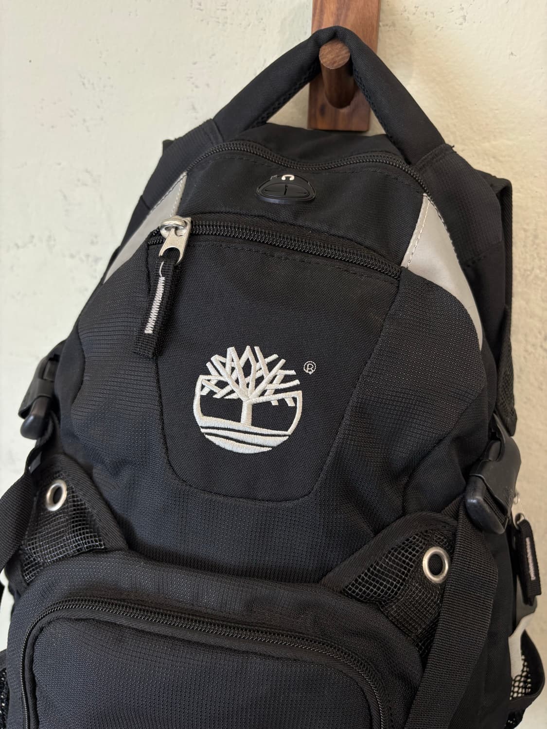 팀버랜드 00s 올드스쿨 자수로고 백팩 상품이미지5