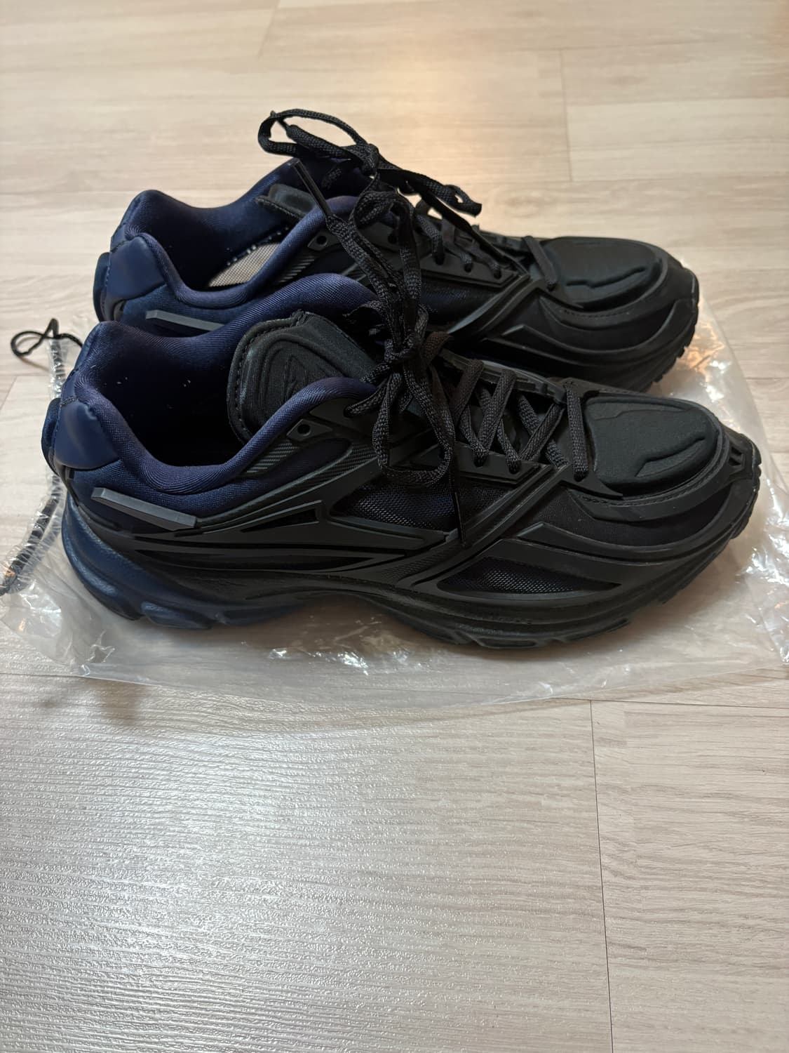 리복 프리미어로드 올블랙 260 상품이미지2