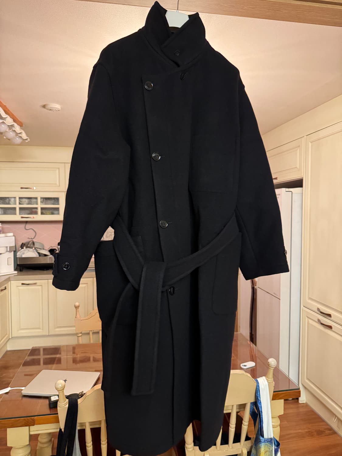 르메르 25AW 랩코트 블랙 상품이미지2