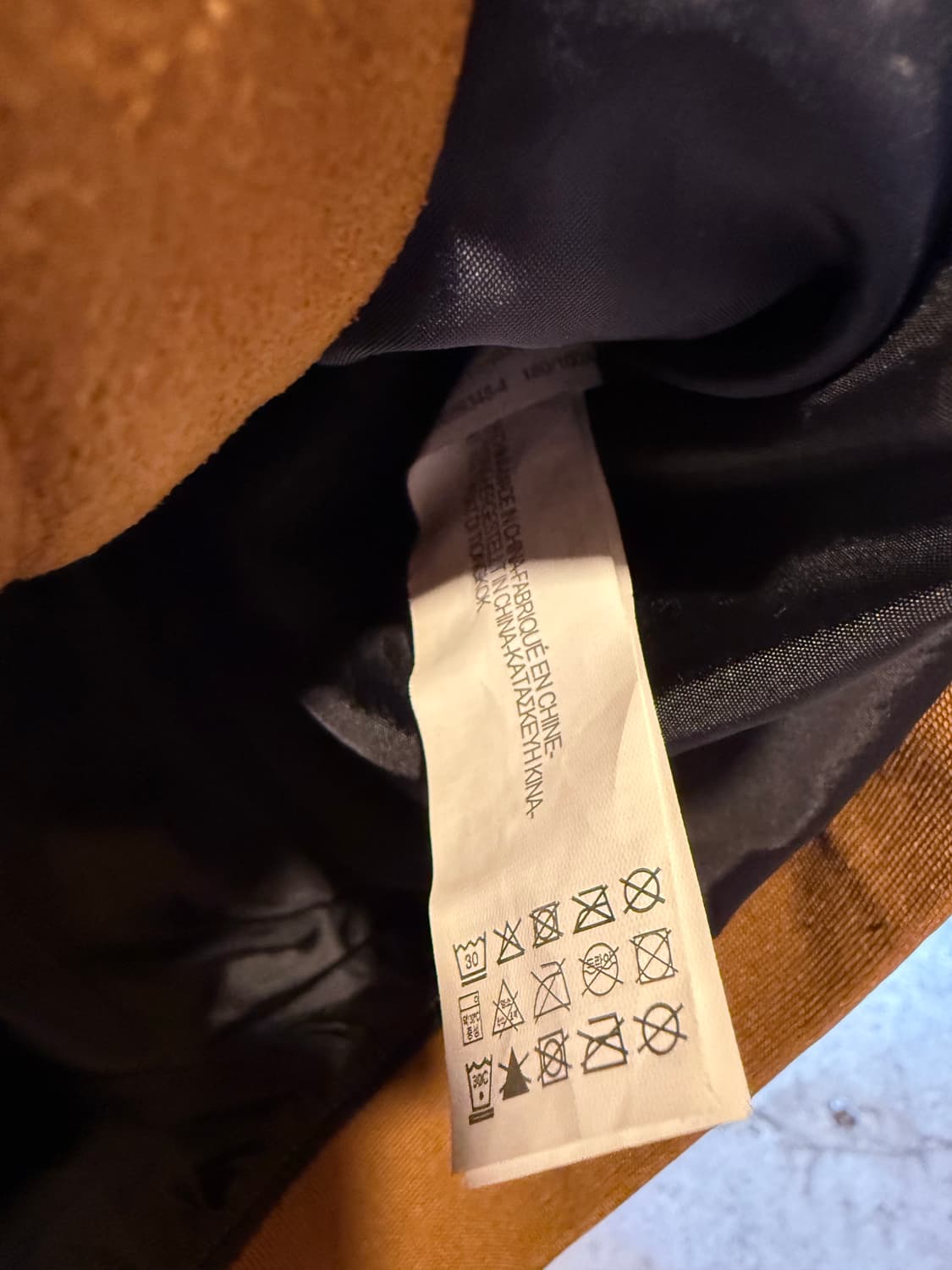 자라맨 페이크 스웨이드 봄버 자켓 상품이미지3