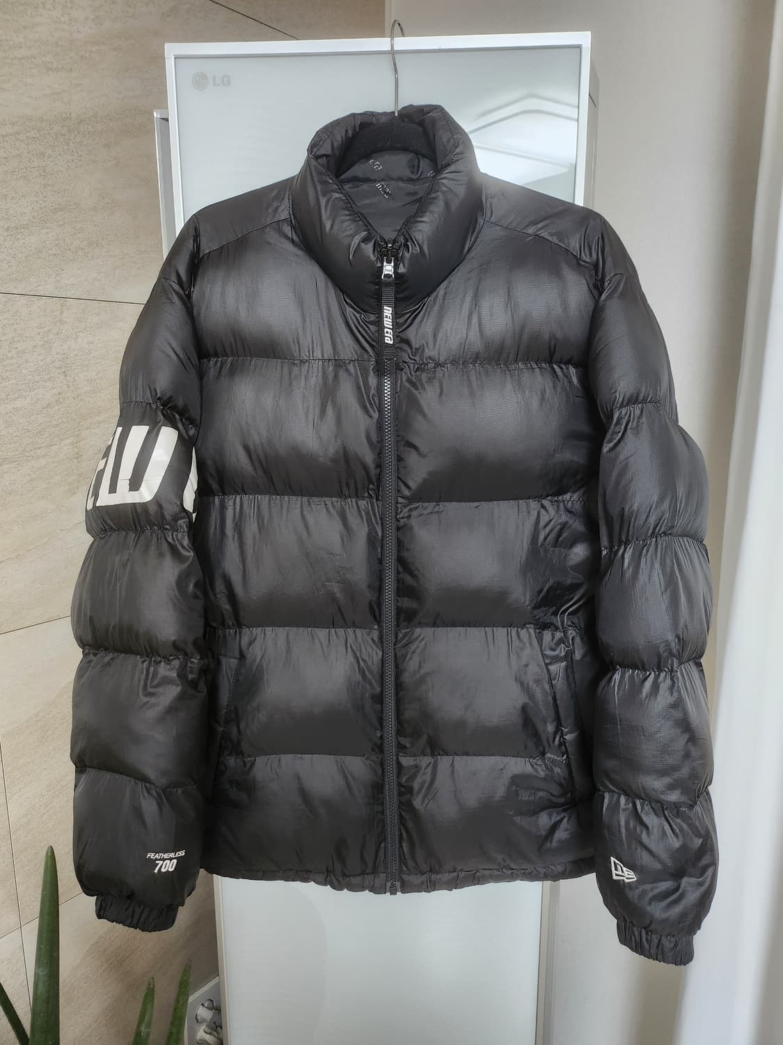 뉴에라 패딩 점퍼 상품이미지1