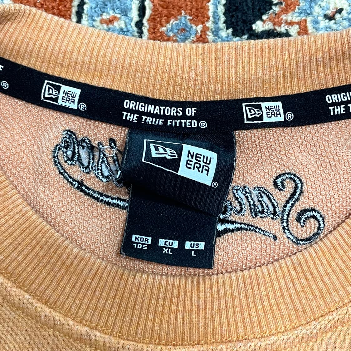 뉴에라 샌프란시스코로고 오렌지 맨투맨 티셔츠 남성105 상품이미지6